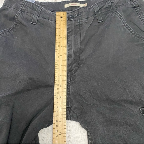 Levi's 94 Baggy Cargo Pants Charcoal/Black Women’s size 28 - Picture 12 of 12